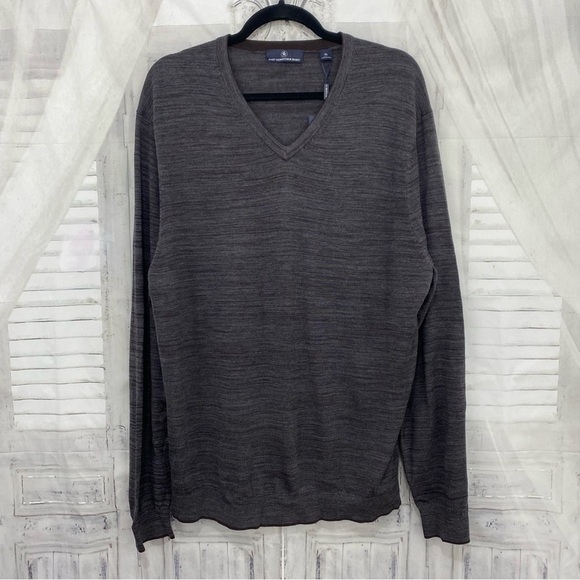 Hart Schaffner Marx Gray Brown Extra Fine Merino Wool V-Neck Pullover Sweater - Picture 2 of 7